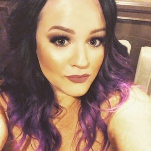 Meet your Posher, Vanessa